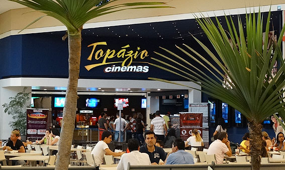 O Cine Topázio, a partir da praça de alimentação do Polo Shopping de Indaiatuba