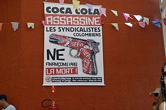 A Colômbia denuncia: Coca-Cola faz mal à saúde de quem luta (Festa Julina Cefol Cps - 05jul09)
