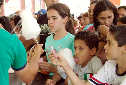 Festa das Crianças Cefol 14 de outubro de 2007 - algodão doce