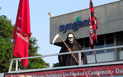 Ato na Syngenta, em 01 de novembro de 2007, por assassinato de trabalhador rural no Paraná